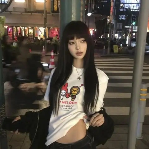 베이프 마일로X 마이멜로디 미니하트 커넥션 티셔츠 (화이트/블랙) (남여공용) (커플추천)