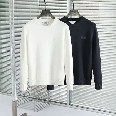 보테가베네타 25년 니트신상