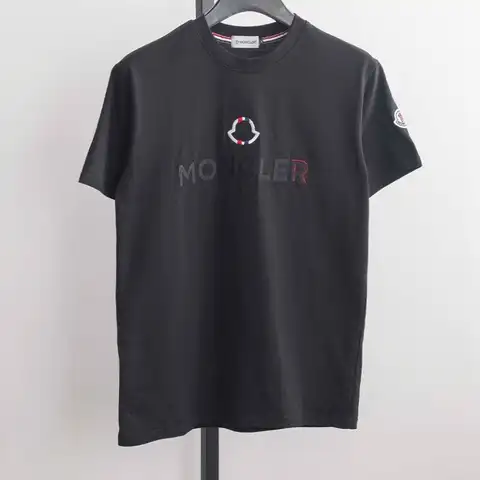 몽클레어 심플 라운드 로고 티셔츠