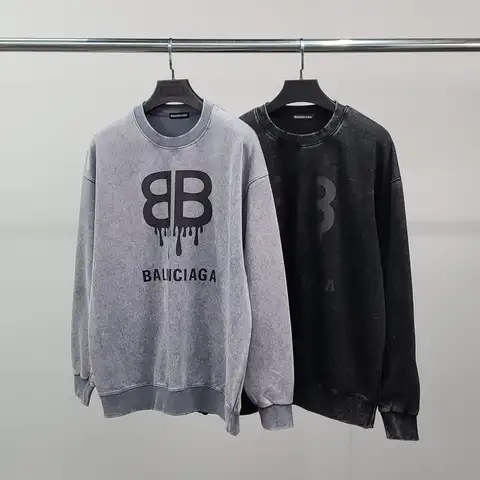 발렌시아가 플로우 피그먼트 맨투맨