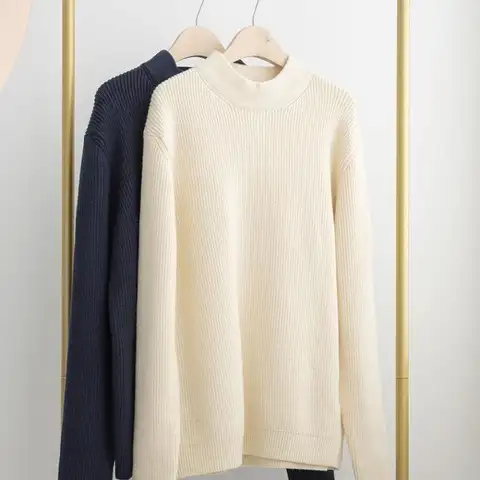 몽클레어 울 오버 스웨터
