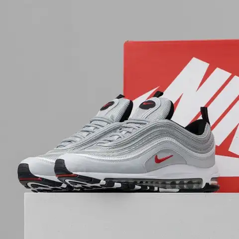 나이키 AIRMAX 97 메탈릭 실버