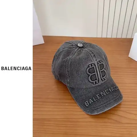 발렌시아가 BB 빈티지 데님 볼캡