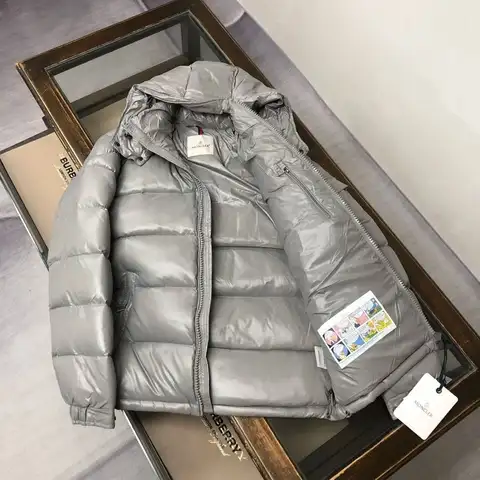 몽클레어 마야 후드 다운 재킷