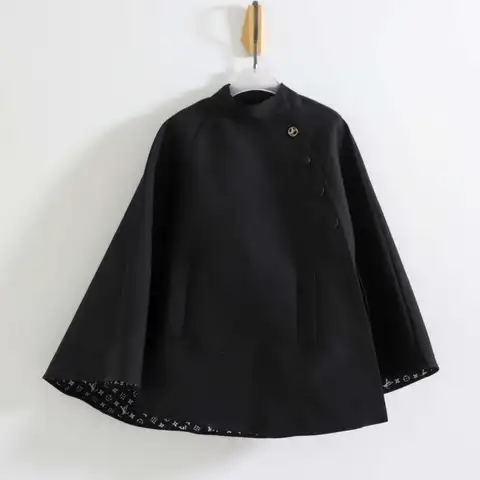 루이비통 하이 칼라 케이프 코트