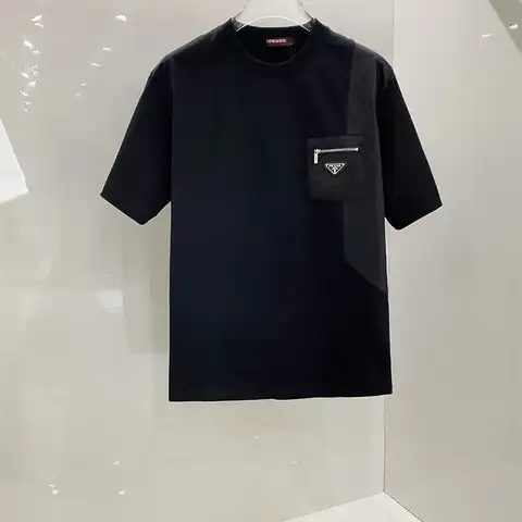 프라다 지버포켓 덧댐 포인트 티셔츠