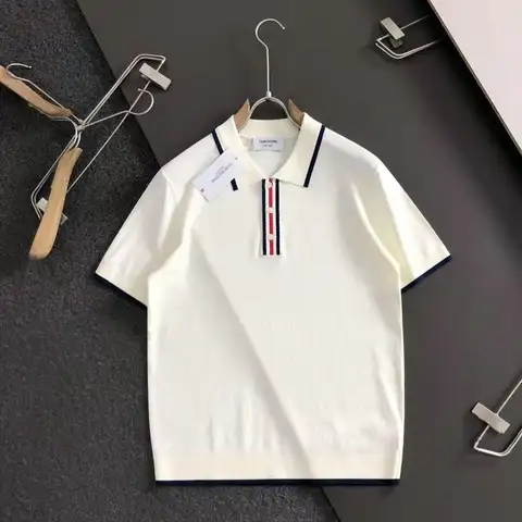 톰브라운 삼선 배색 넥카라 니트