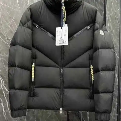 몽클레어 카트마이 쇼트 다운 자켓 블랙