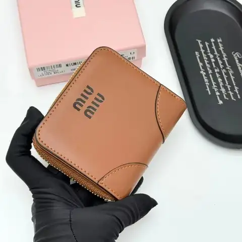 미우미우 2단 반지갑