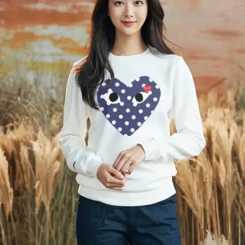 꼼데가르송 폴카 닷 빅 하트 맨투맨 (8개 컬러) (남여공용) (커플추천)
