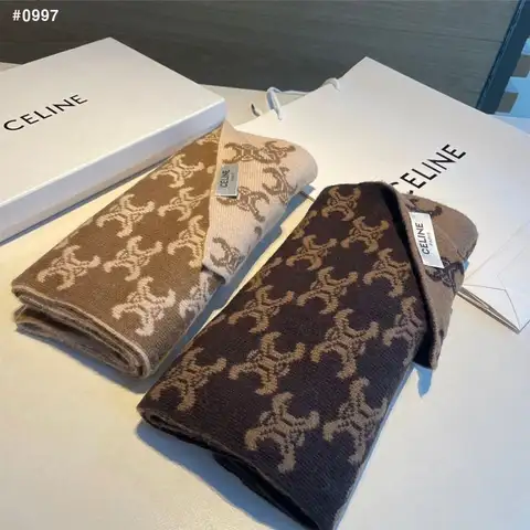 셀린느 양면 트리옹프 패턴 머플러