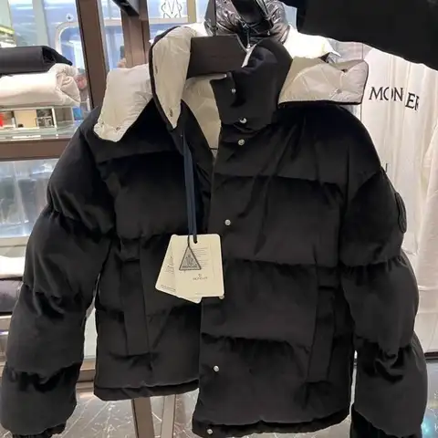 몽클레어 다오스 숏패딩 자켓